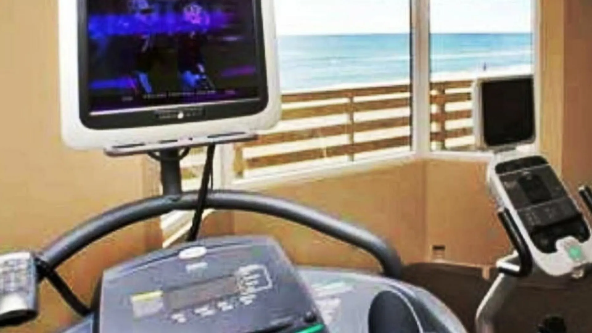 Tidewater 313 213334 By Redawning Hotel Panama City Beach